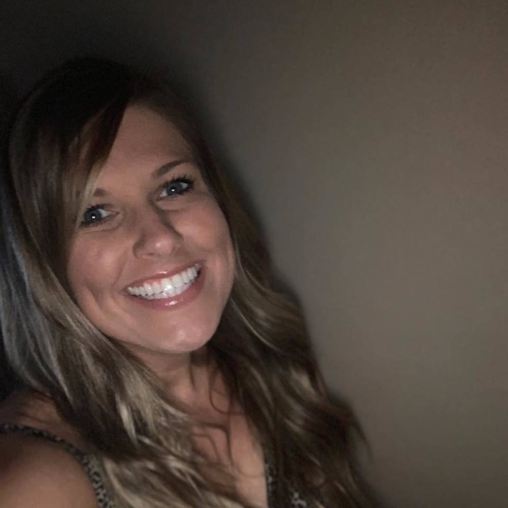 Meet your Posher, Brooke